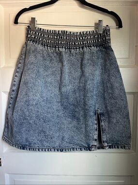 BDG Light Wash Smocked Waist Mini Skirt with Front Slit